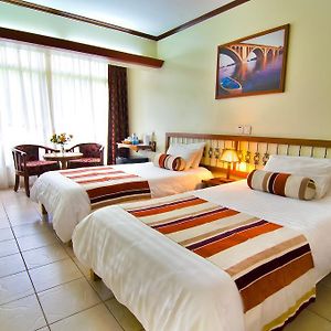 Sentrim Boulevard Hotel